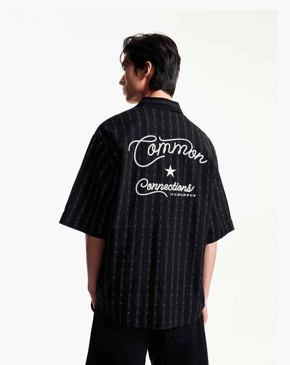 シャツ メンズ 縦縞点線模様の半袖柄シャツ